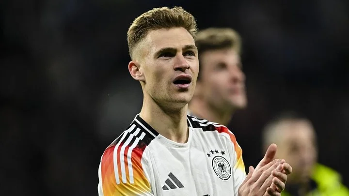 Йозуа Киммих о 2:0 с Данией: «Сегодня у нас вновь хорошо сработали замены – это говорит о том, что у нас хорошая команда» Йозуа Киммих о 2:0 с Данией: «Сегодня у нас вновь хорошо сработали замены – это говорит о том, что у нас хорошая команда»