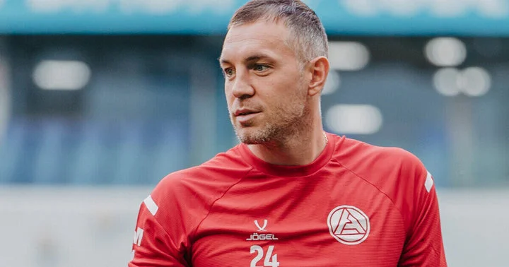 Александр Мостовой о готовности Дзюбы сыграть за сборную нетрезвым: «Любой футболист хорошего уровня скажет подобное» Александр Мостовой о готовности Дзюбы сыграть за сборную нетрезвым: «Любой футболист хорошего уровня скажет подобное»