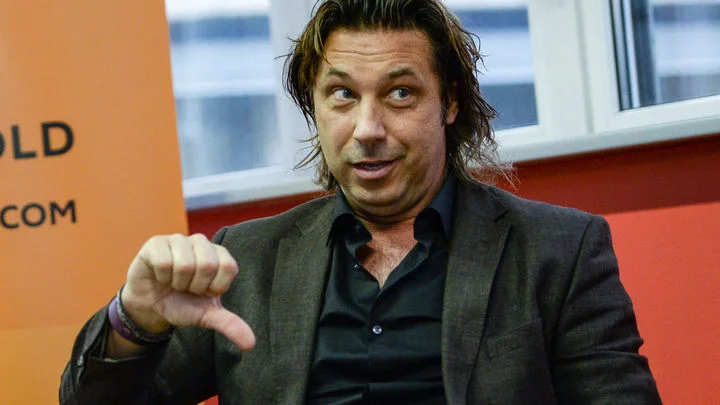 Александр Мостовой: «Будет «Зенит» на первом месте, если из него убрать 10 иностранцев? Нет, конечно!» Александр Мостовой: «Будет «Зенит» на первом месте, если из него убрать 10 иностранцев? Нет, конечно!»