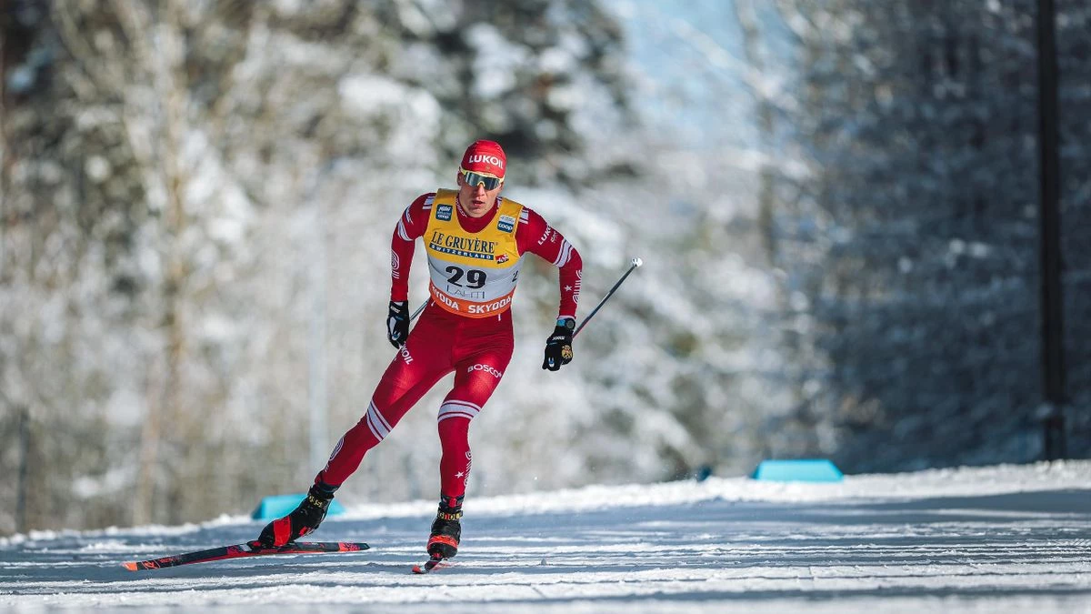 В лыжных гонках участвуют 13 спорт. Олимпийский чемпион по лыжам Большунов.