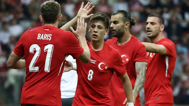 Турция забила самый быстрый гол в истории плей-офф Евро