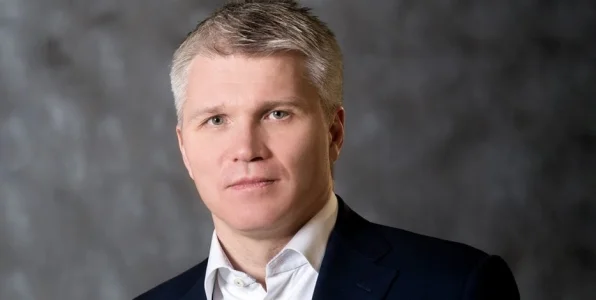 Экс-министр спорта России назвал ошибкой запрет на продажу пива на стадионах