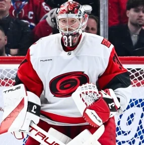 «Каролина» — «Монреаль»: стоит ли верить в победу явного фаворита?