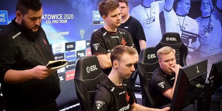 Astralis — Faze Clan. Прогноз на матч CS:GO (9 июля 2021 года)