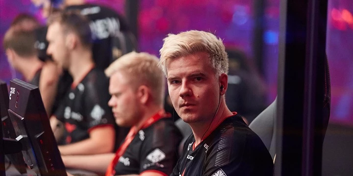 G2 Esports — Astralis. Прогноз на матч CS:GO (17 июля 2021 года)