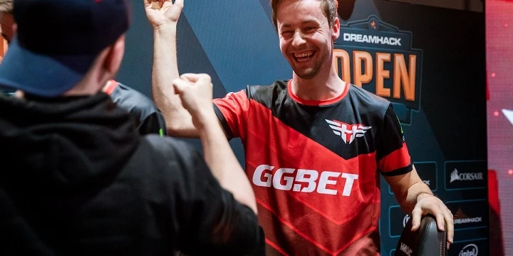 Heroic — Astralis. Прогноз на матч CS:GO (20 августа 2021 года)