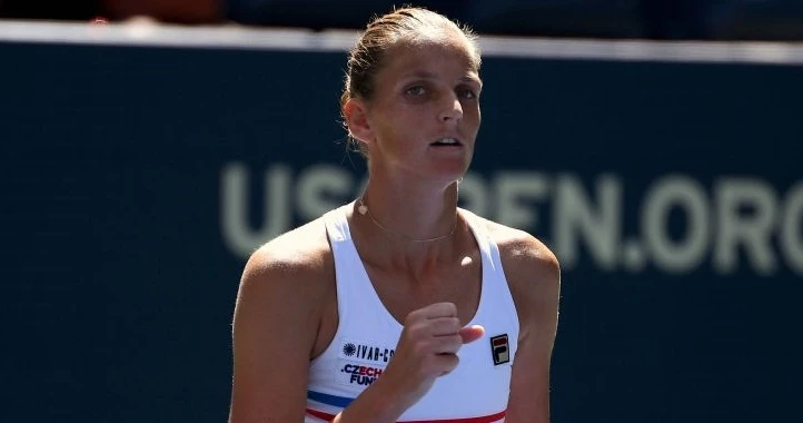 Каролина Плишкова – Гарбинье Мугуруса. Прогноз на матч итогового турнира WTA (11 ноября 2021 года)