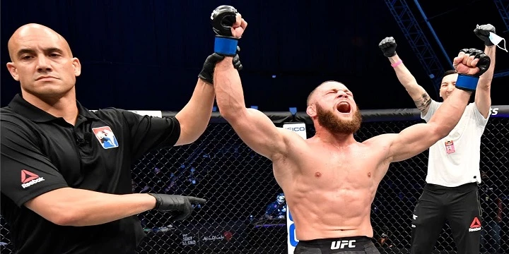 Рафаэль дос Аньос — Рафаэль Физиев. Прогноз на UFC (6 марта 2022 года)