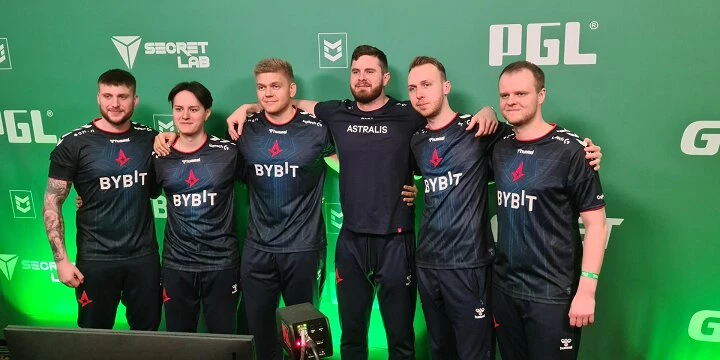 Astralis — Movistar Riders. Прогноз на матч CS:GO (28 апреля 2022 года)