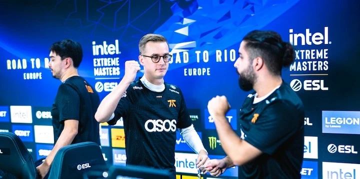 Fnatic Rising — NAVI Junior. Прогноз на матч CS:GO (11 октября 2022 года)