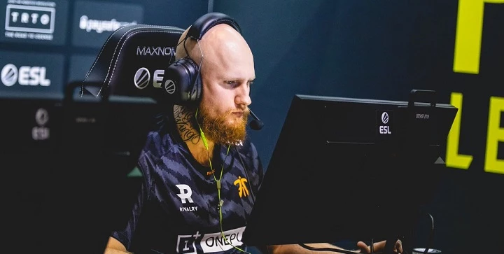 Fnatic — 9z. Прогноз на матч CS:GO (4 ноября 2022 года)