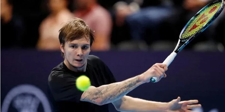 Вавринка — Бублик. Прогноз на матч ATP Роттердам (13 февраля 2023 года)