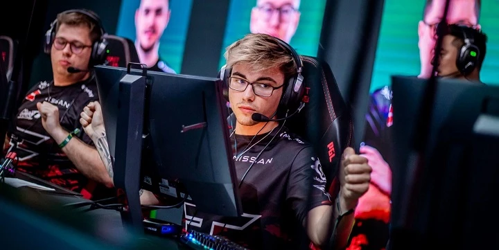 FaZe Clan — Bad News Eagles. Прогноз на матч CS:GO (8 апреля 2023 года)