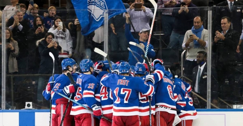 Игровой момент матча НХЛ