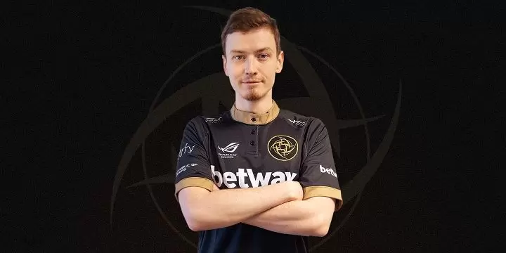 NIP — Grayhound. Прогноз на матч CS:GO (2 октября 2019 года)