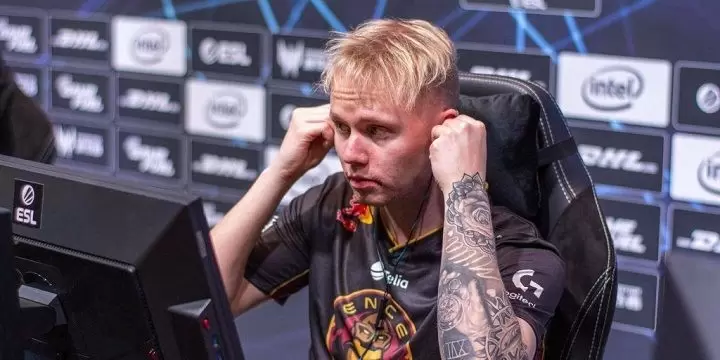 ENCE — MIBR. Прогноз на матч CS:GO (24 ноября 2019 года)