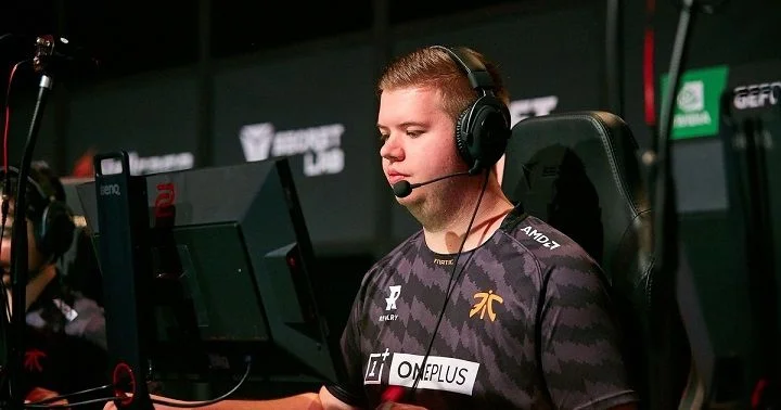 OG — Fnatic. Прогноз на матч CS:GO (7 апреля 2020 года)