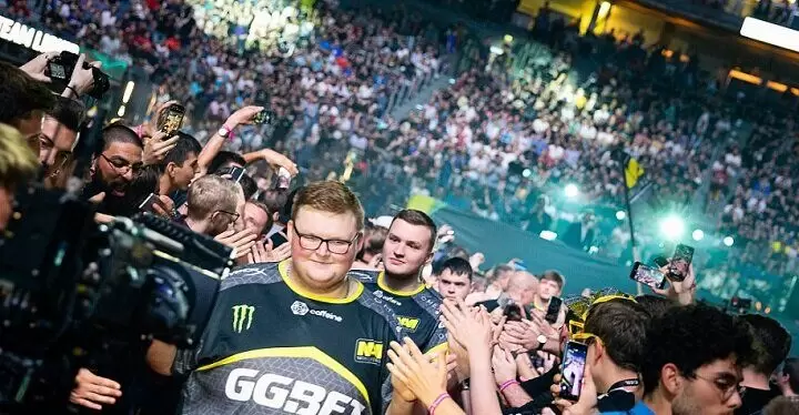 Na'Vi — Syman. Прогноз на матч CS:GO (8 мая 2020 года)