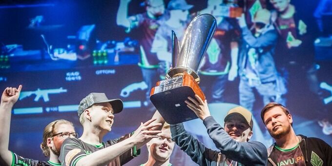 HAVU — Virtus.pro. Прогноз на матч CS:GO (11 июня 2020 года)