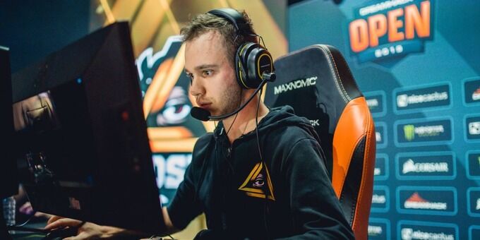 GODSENT — forZe. Прогноз на матч CS:GO (15 июня 2020 года)