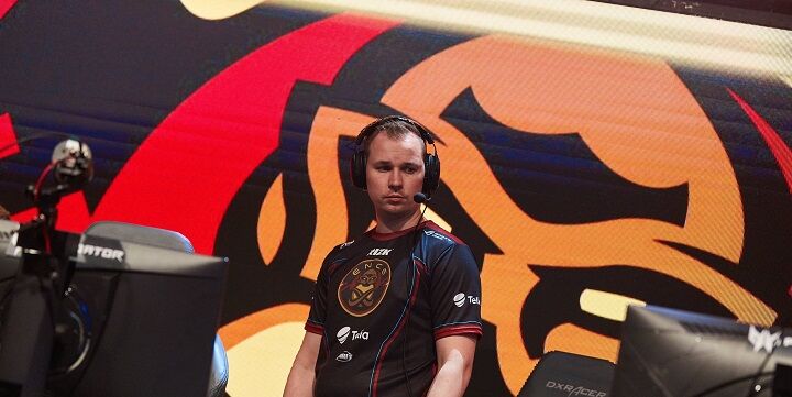 ENCE — AGO. Прогноз на матч CS:GO (13 сентября 2020 года)