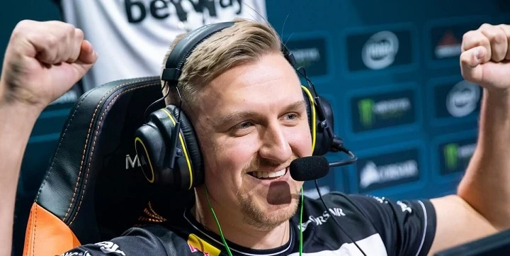 ENCE — BIG. Прогноз на матч CS:GO (15 ноября 2020 года)