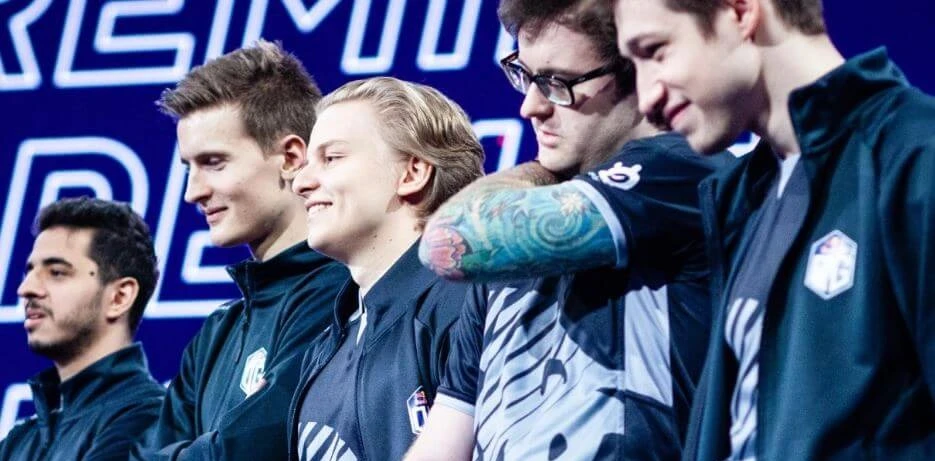 OG — MIBR. Прогноз на матч CS:GO (1 декабря 2020 года)