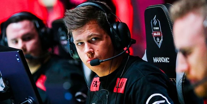 Mousesports — FaZe Clan. Прогноз на матч CS:GO (14 марта 2021 года)